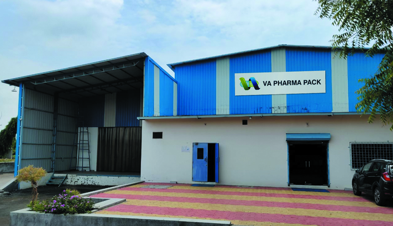 WAREHOUSE MOISTURE PROTECTION USING DESICCANT STRIP